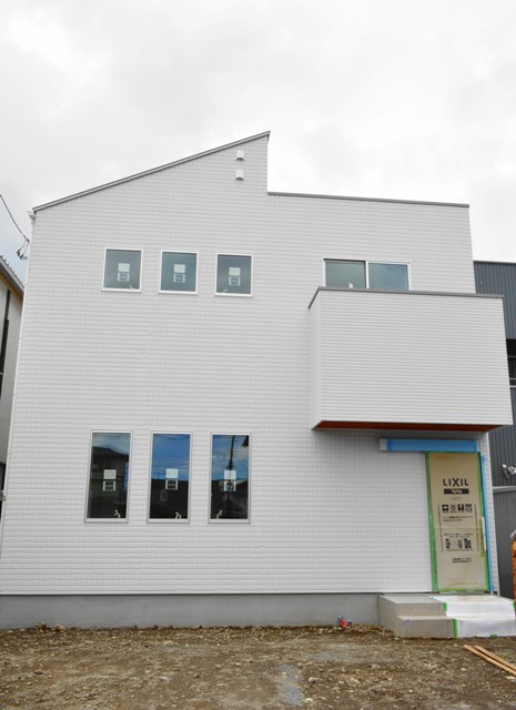 外観＜差し替え＞